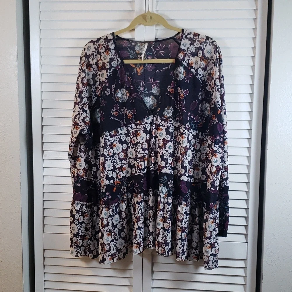 Free People Isabelle Tunic Long Sleeve Floral Top Blogger Fave, Size S - Picture 5 of 13